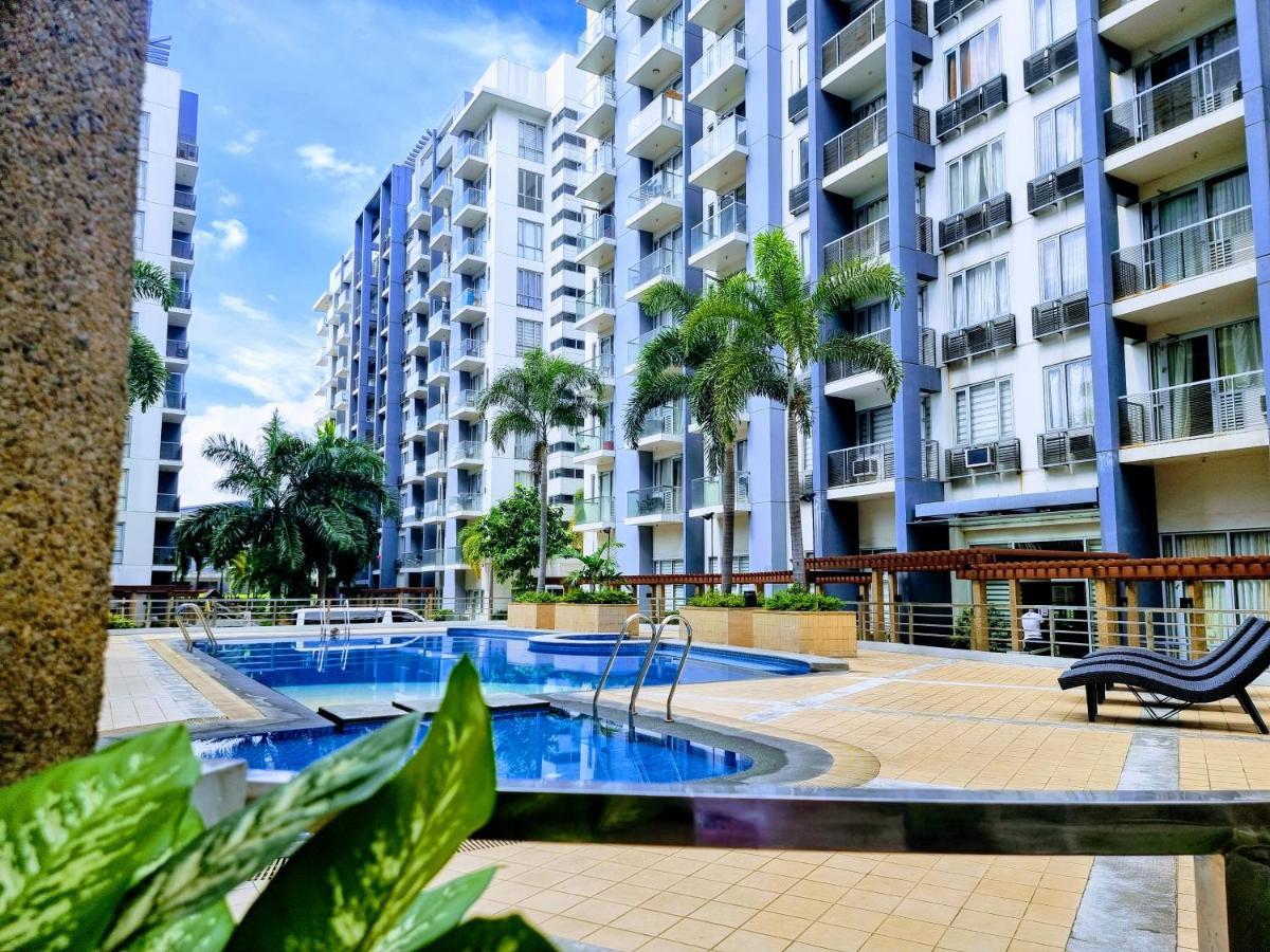 One Palm Tree Villas Condo Across Naia Terminal 3 Manila Exteriör bild