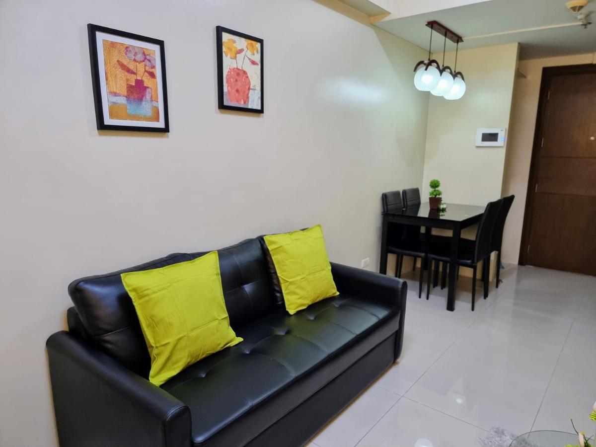 One Palm Tree Villas Condo Across Naia Terminal 3 Manila Exteriör bild