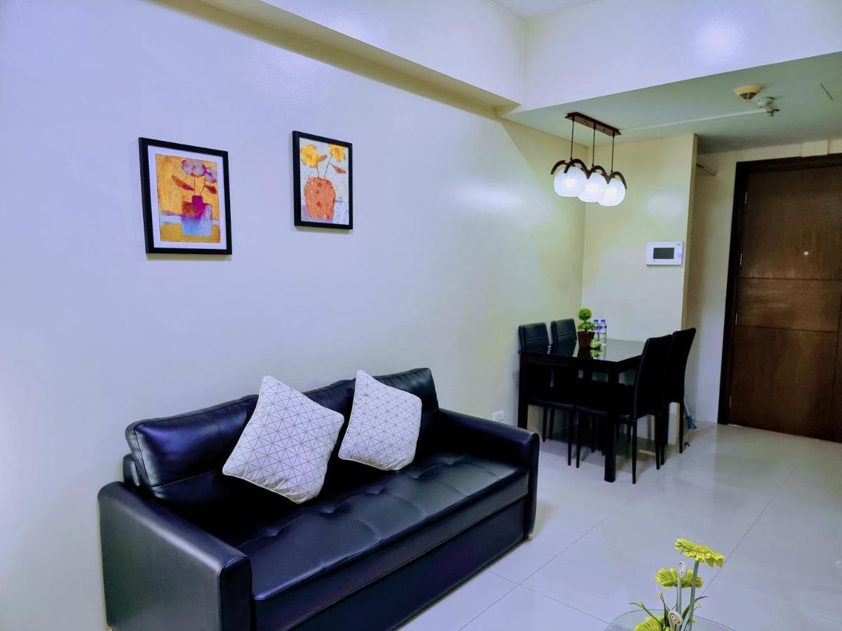One Palm Tree Villas Condo Across Naia Terminal 3 Manila Exteriör bild
