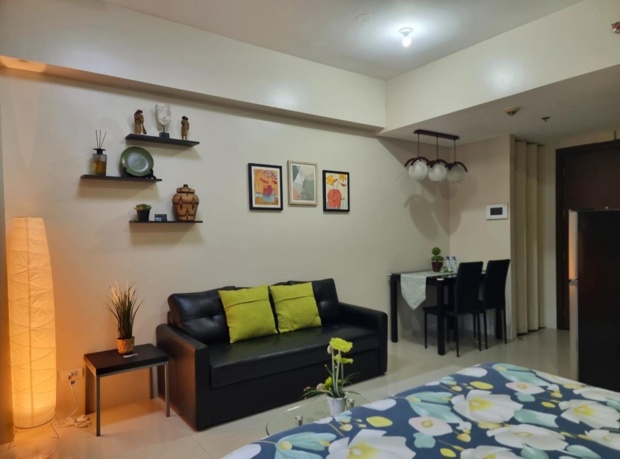 One Palm Tree Villas Condo Across Naia Terminal 3 Manila Exteriör bild